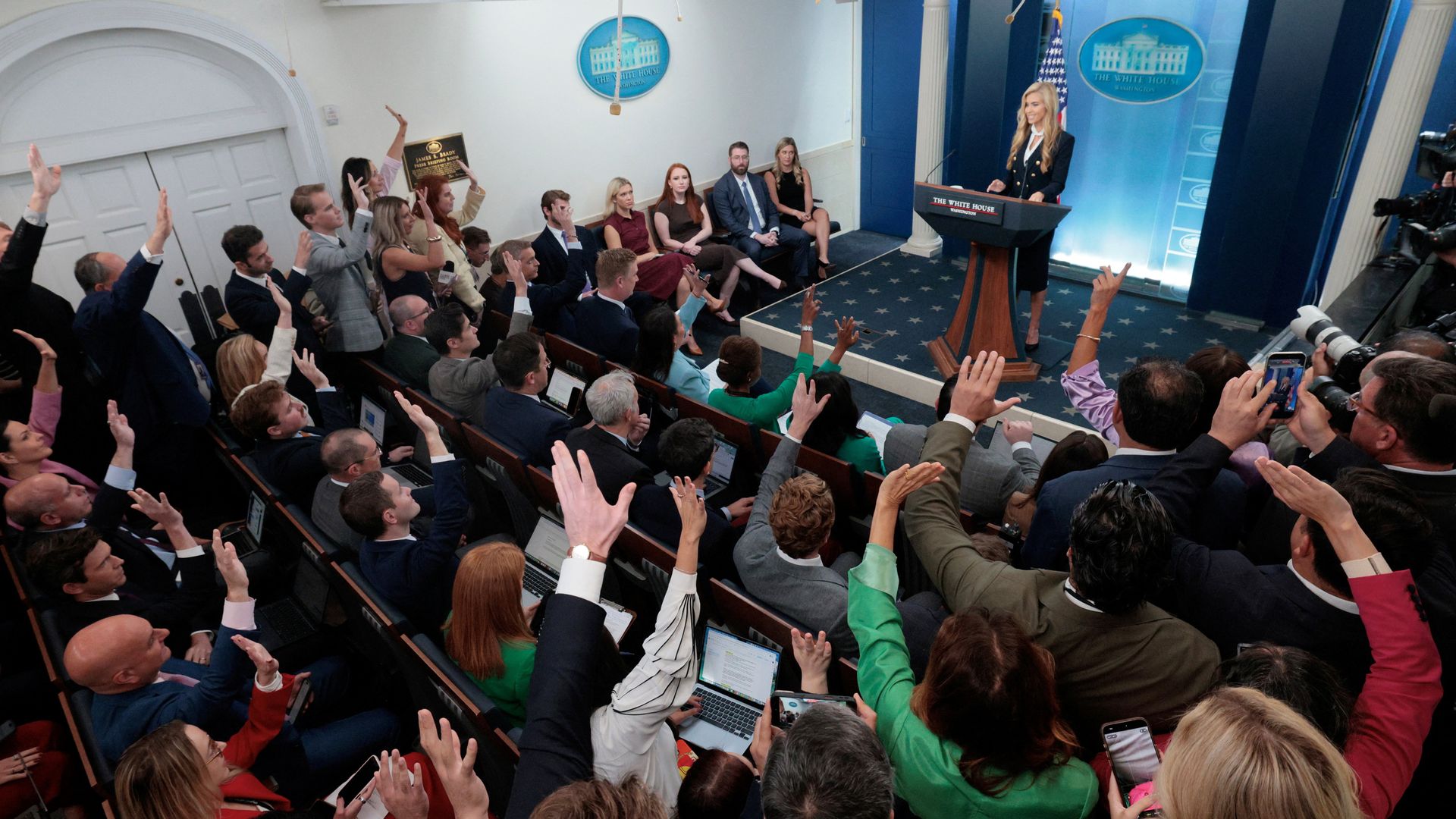 Judge extends White House access for media outlets banned by Trump